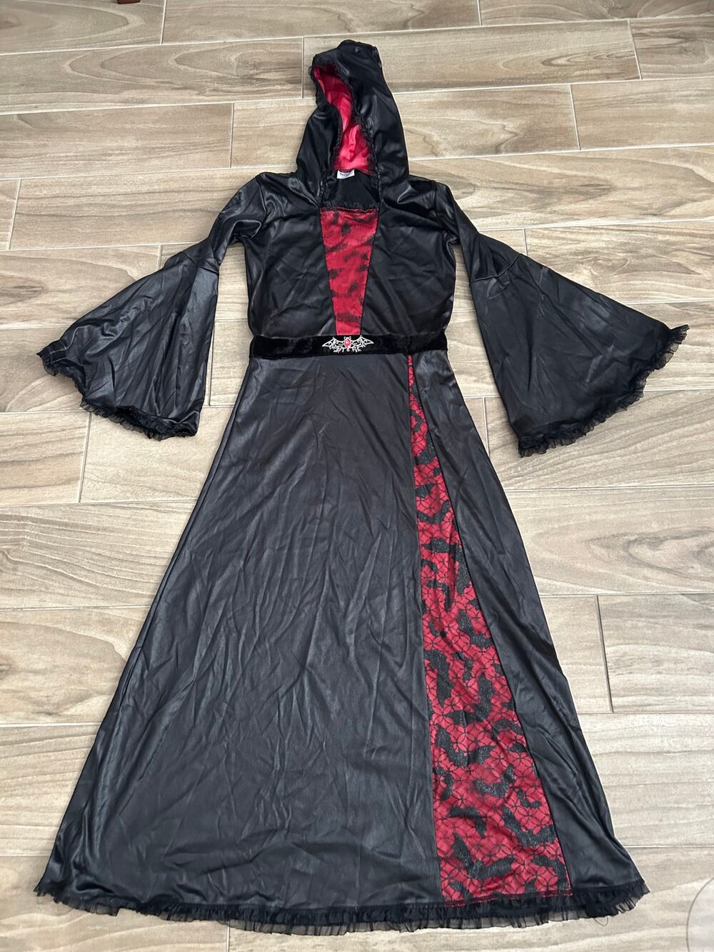 CHILD BAT VAMPIRESS COSTUME SIZE 8-10